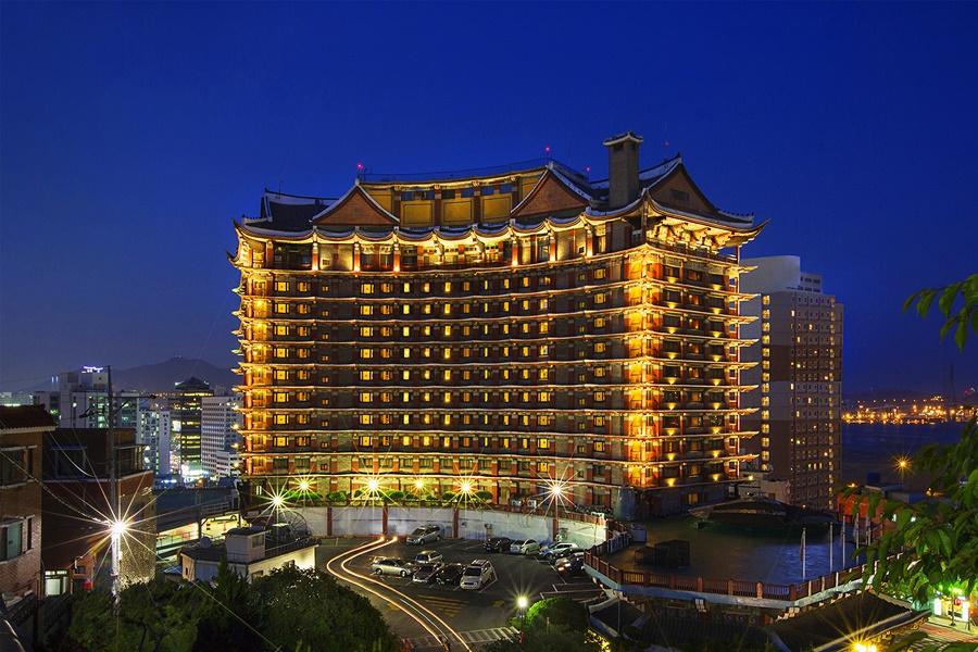 Commodore Hotel Ciudad Metropolitana de Busan Exterior foto